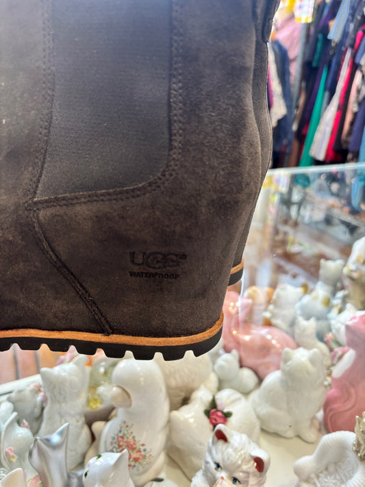 Size 41 black wedge Ugg Boots