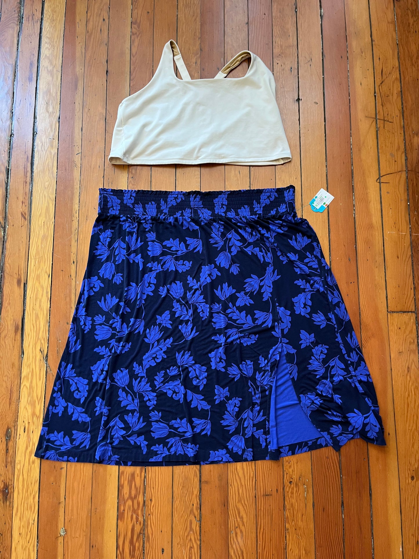Size 5X Blue pattern Penningtons Skirt