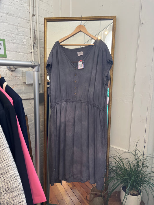 Size 5X grey dye dress Connally Goods
