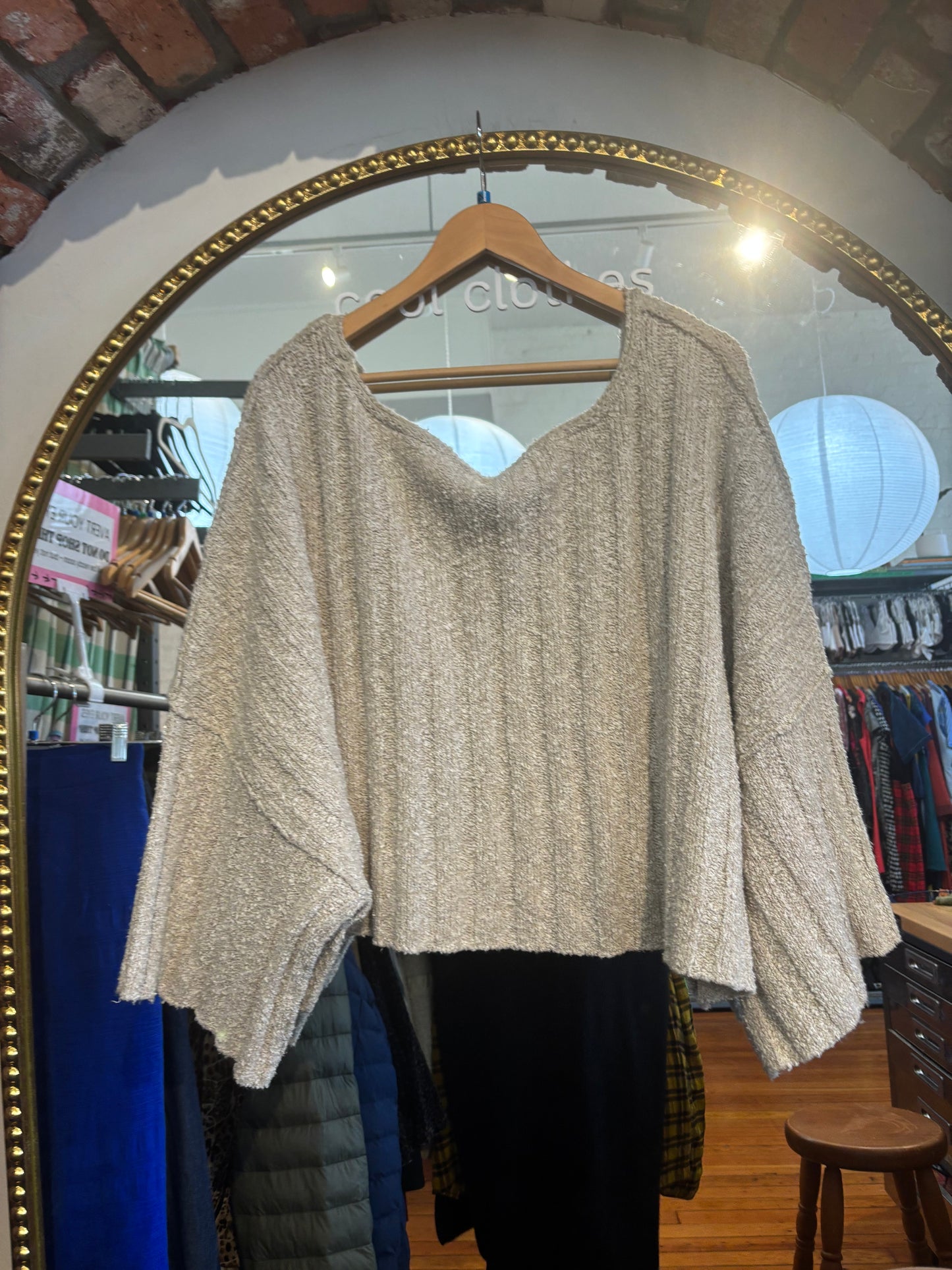 size flex oatmeal knit Free People sweater - boxy