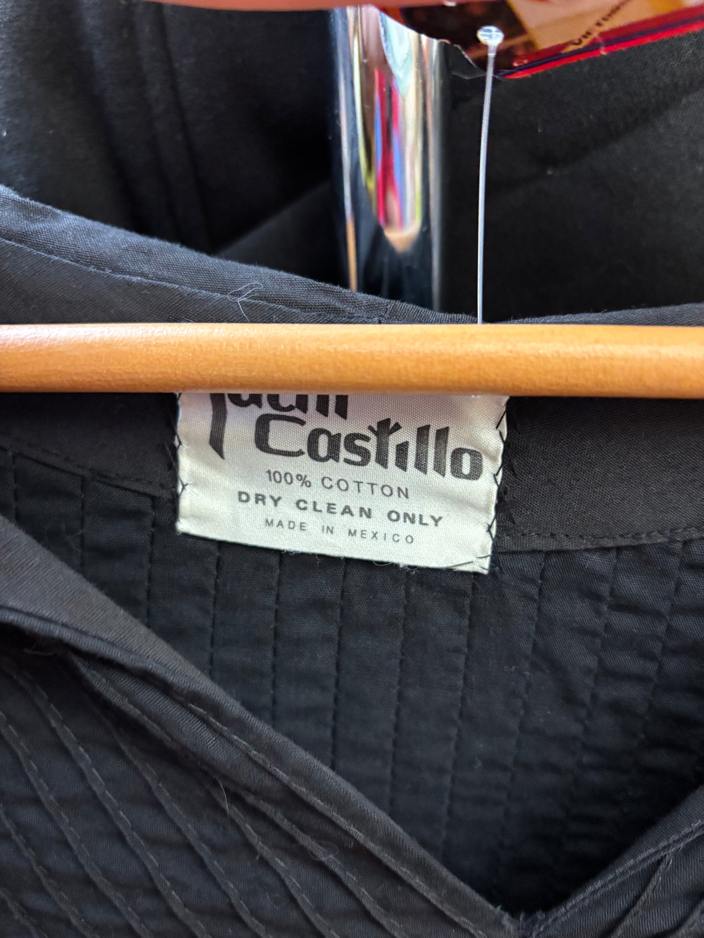 Flex size black lace cape vintage Tachi Costello cape