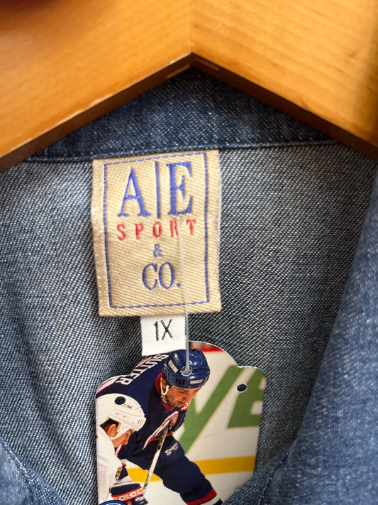 size 1X denim VINTAGE AE Sport top - button up