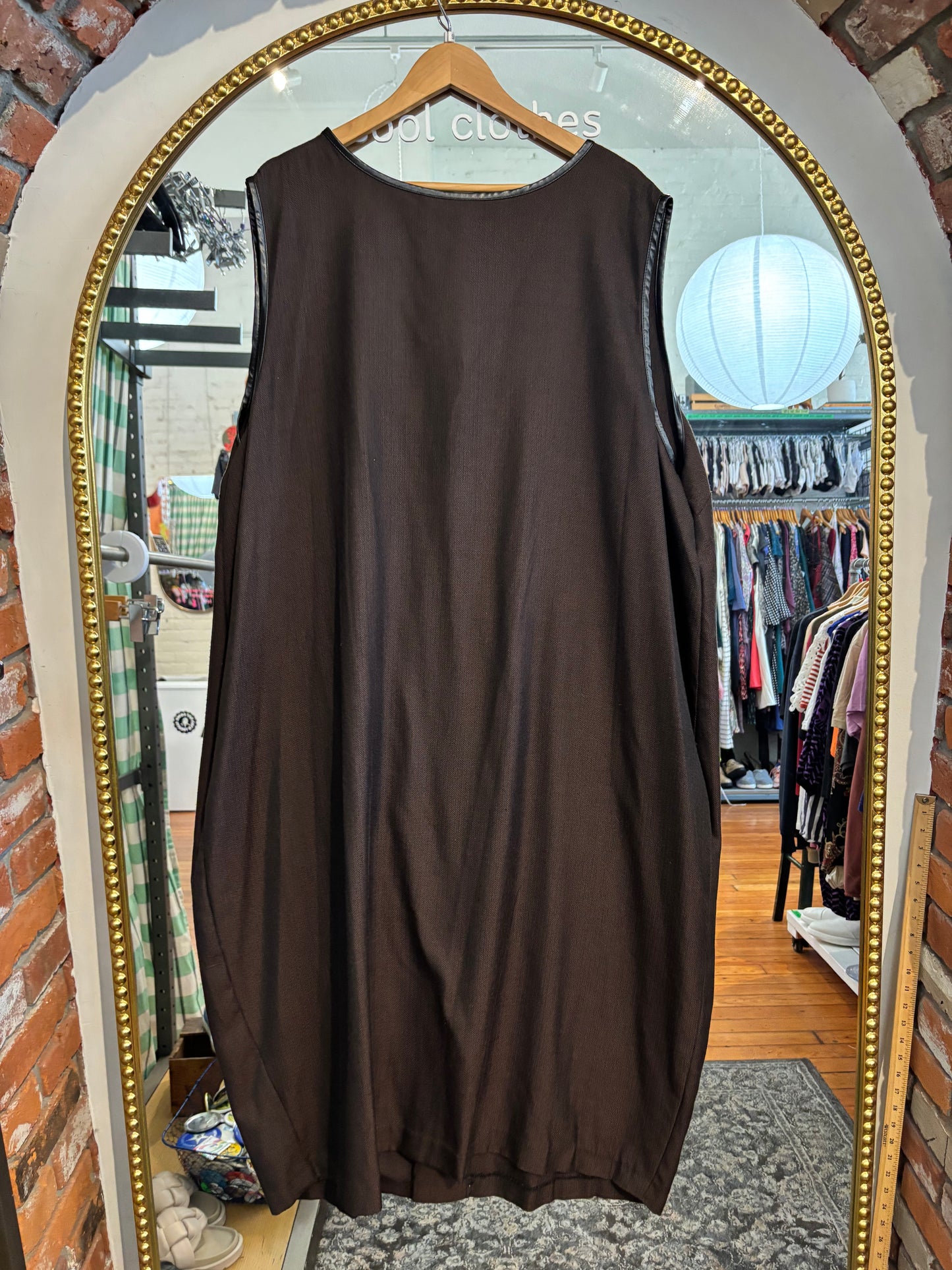 Vintage Maggie Barns Size 32 button-down brown dress