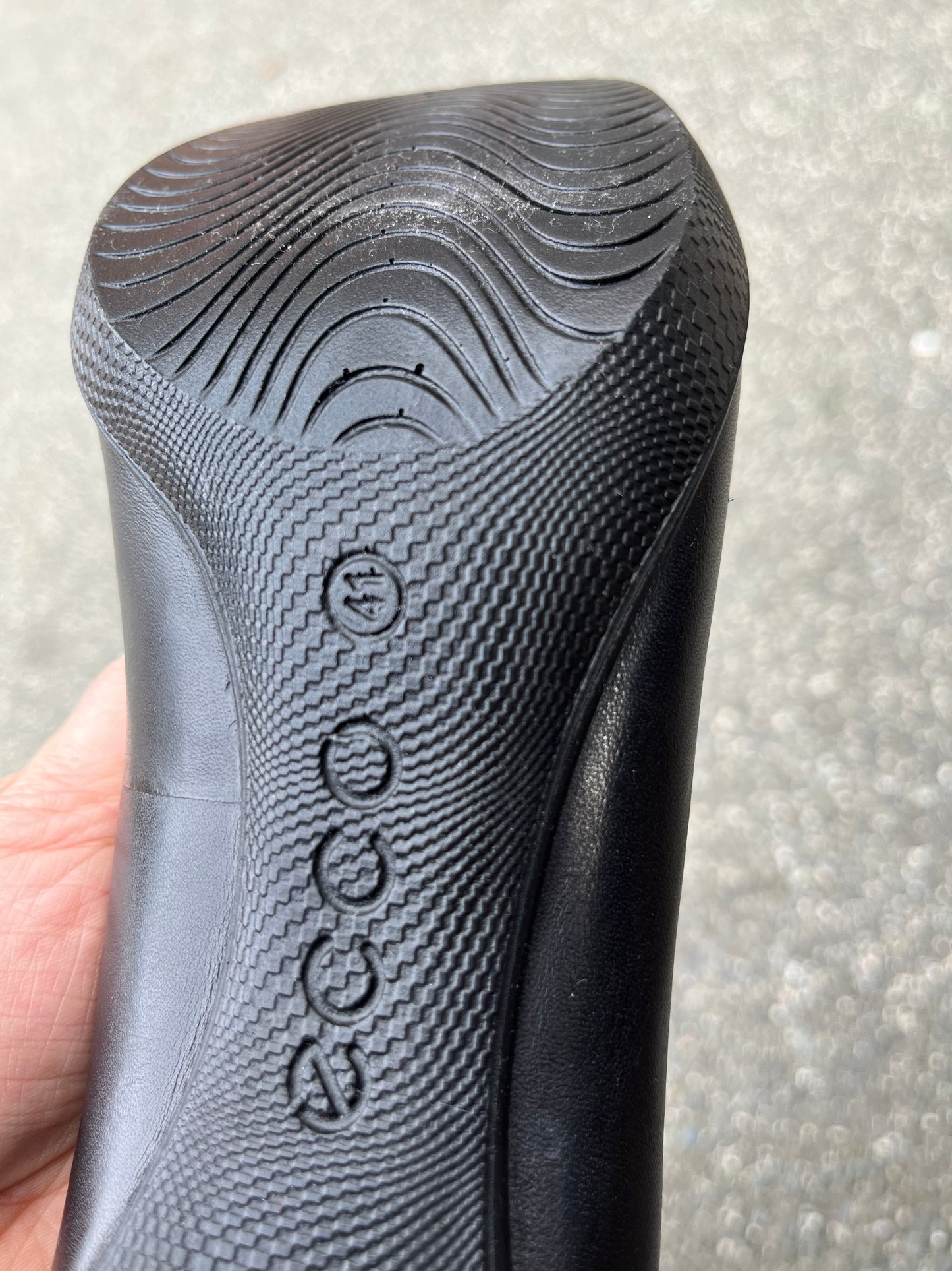 Size 41 Heels-Ecco pumps with 3" heel