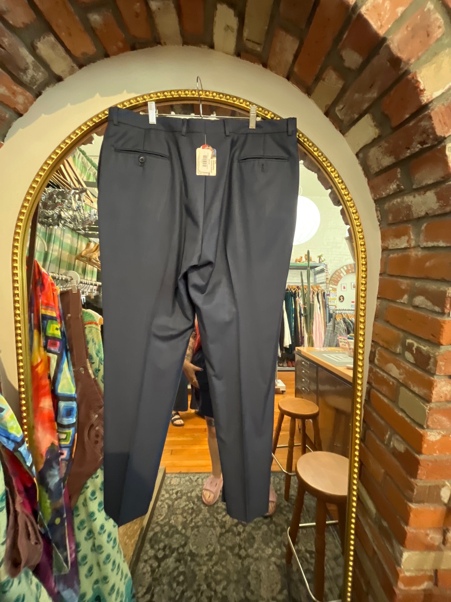 size 40x32 navy wool Tommy Hilfiger pants - matching