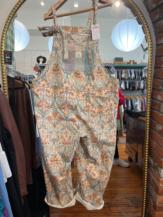 Size 2/3X brown beige floral 25" across waist vintage curtain MAKER