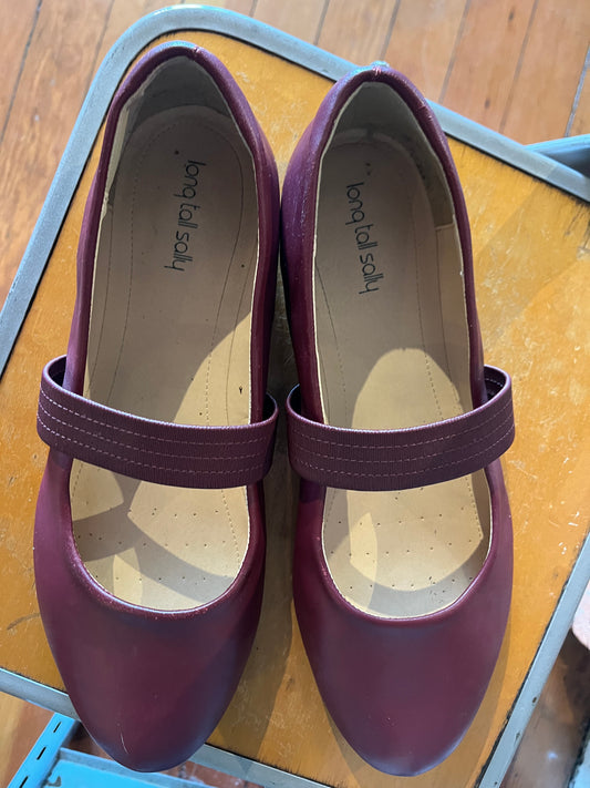 Size 12 burgundy Long Tall Sally Shoes