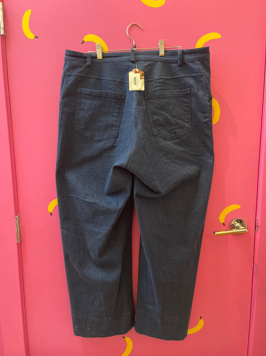 Free Label Size 2X denim