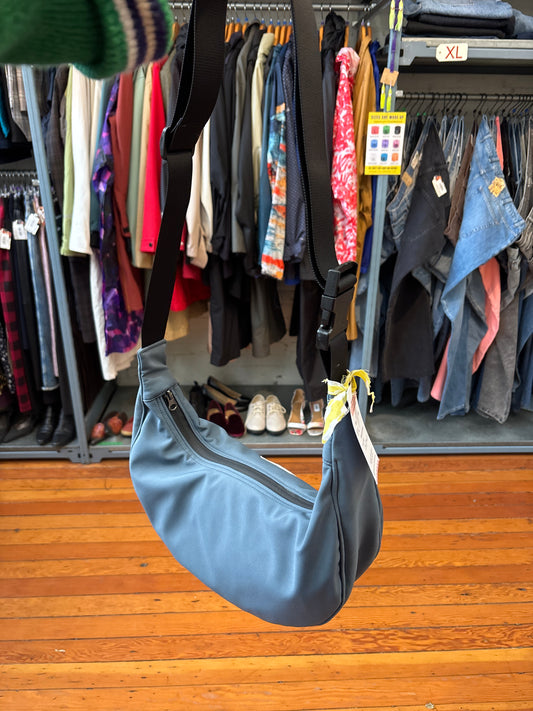 crescent bag - water resistance grey water resistant Woodbricks