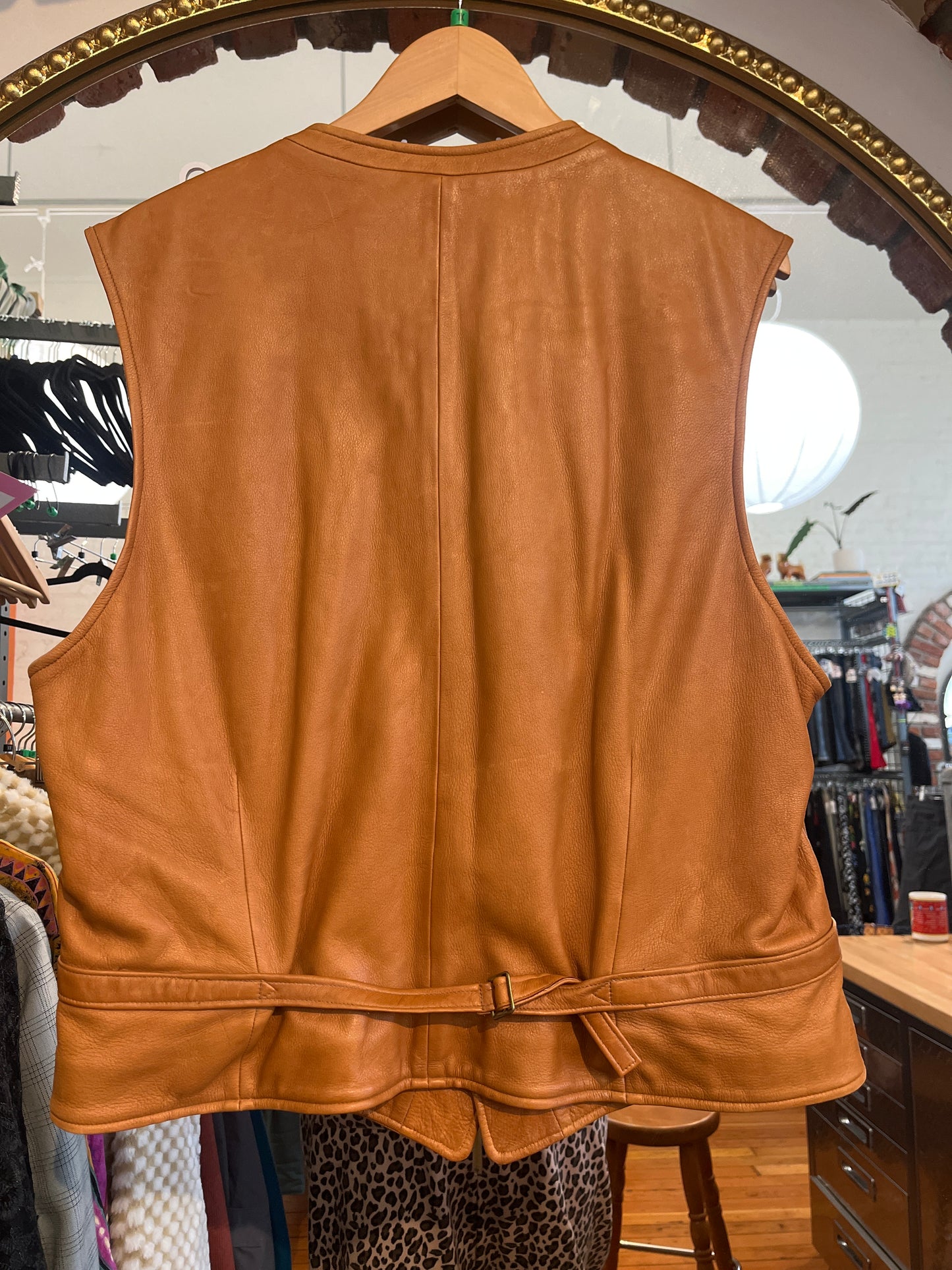size XL vintage brown leather vest - Pitkin County Dry Goods