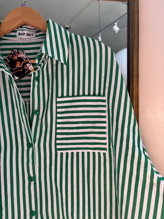size flex green white stripe Red Sky button-up crop