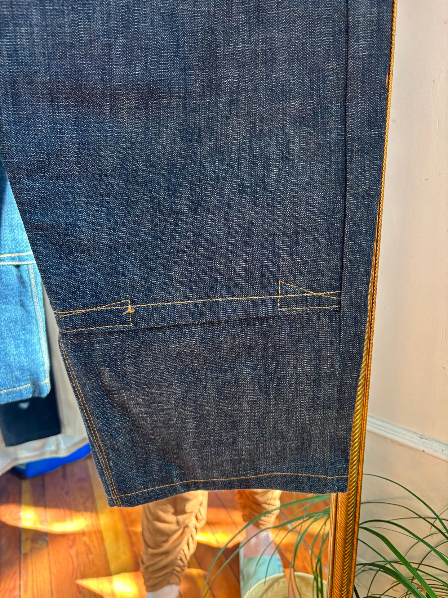 size XL-1X dark denim Tillth clothing jeans - trestle pant