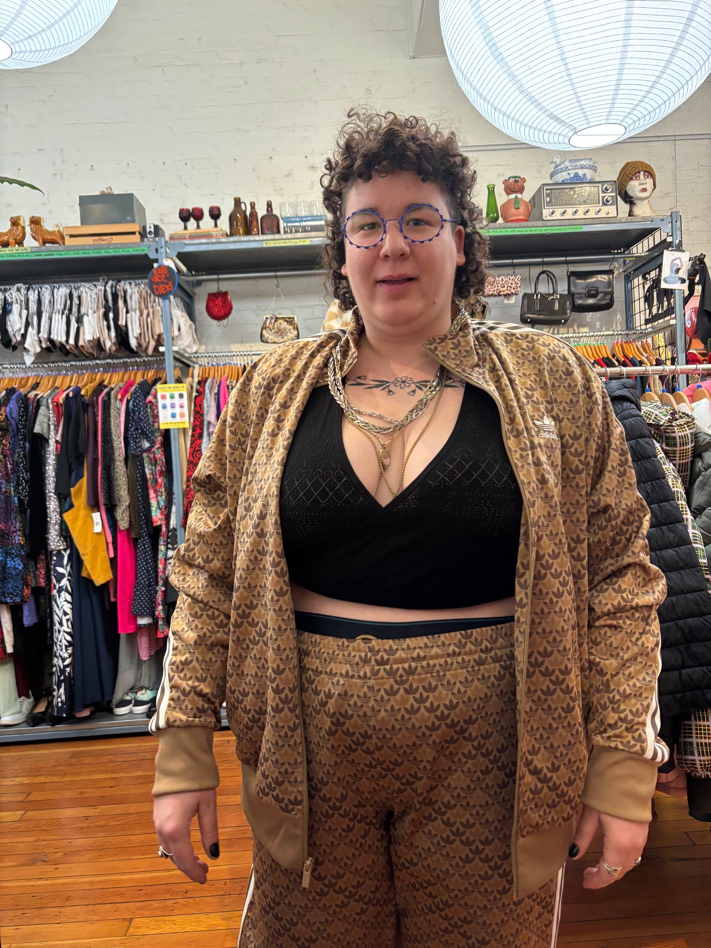 size 2 black knit Torrid top - crop wrap