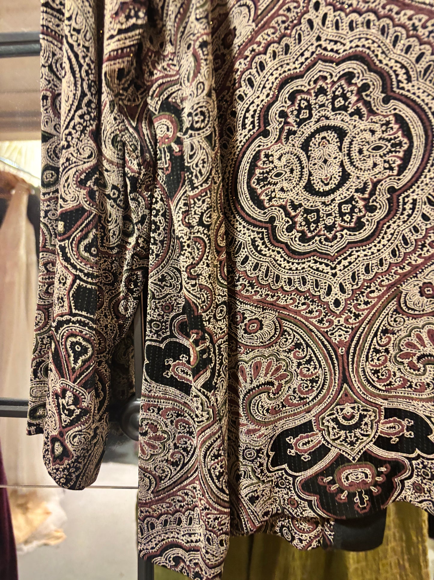 size 2-3X gold paisley sparkles VINTAGE Alex Evening cardigan thing