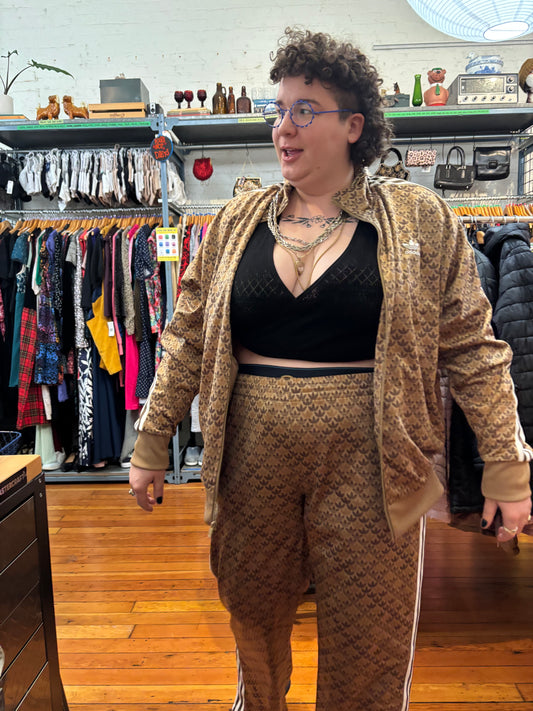 size 2 black knit Torrid top - crop wrap