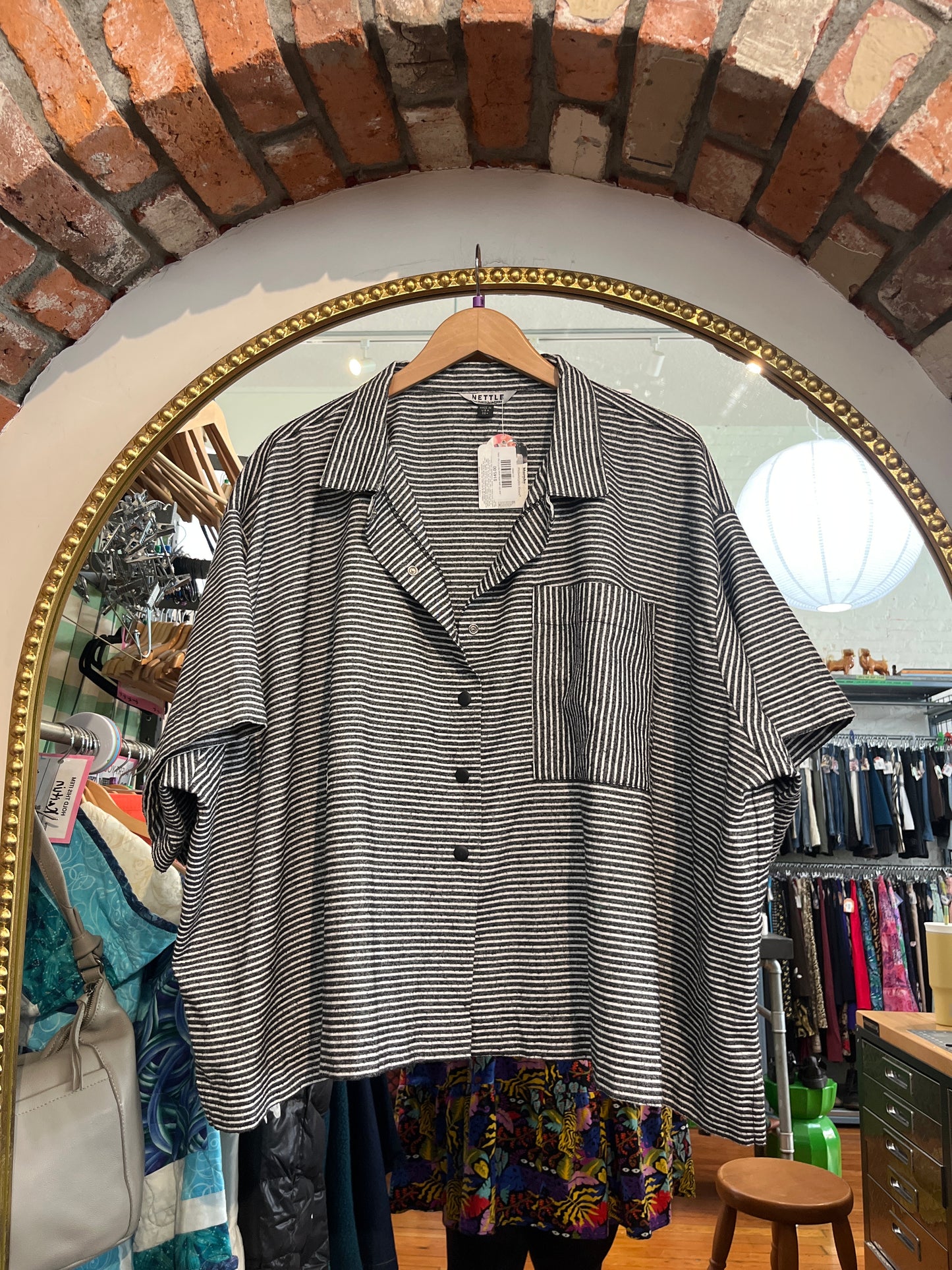 size OS+ grey white stripe NETTLE top - boxy