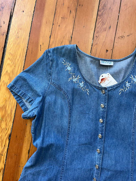 Size 1X Chambray with floral embroidery Vintage Principles Dress