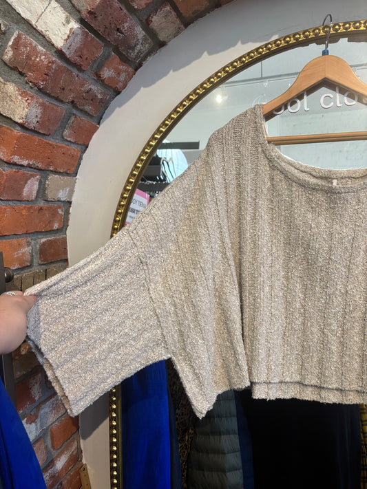 size flex oatmeal knit Free People sweater - boxy