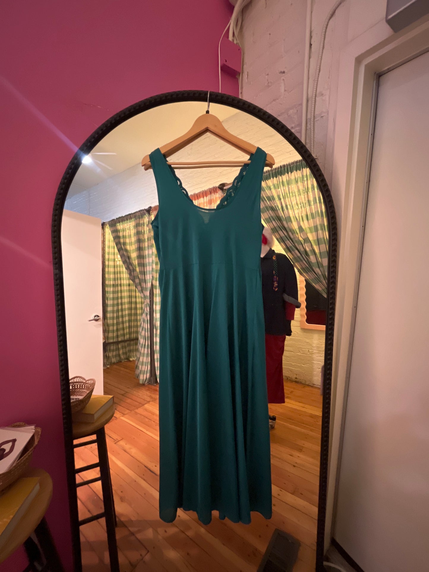 size L-XL dark teal nylon VINTAGE slip dress - long
