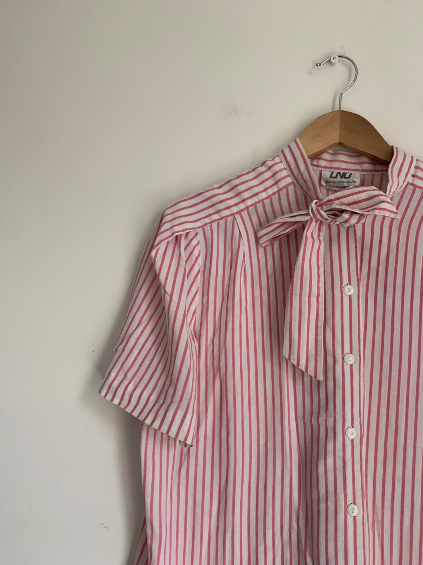 Size 1X-2X Vintage Stripe Top - AS IS