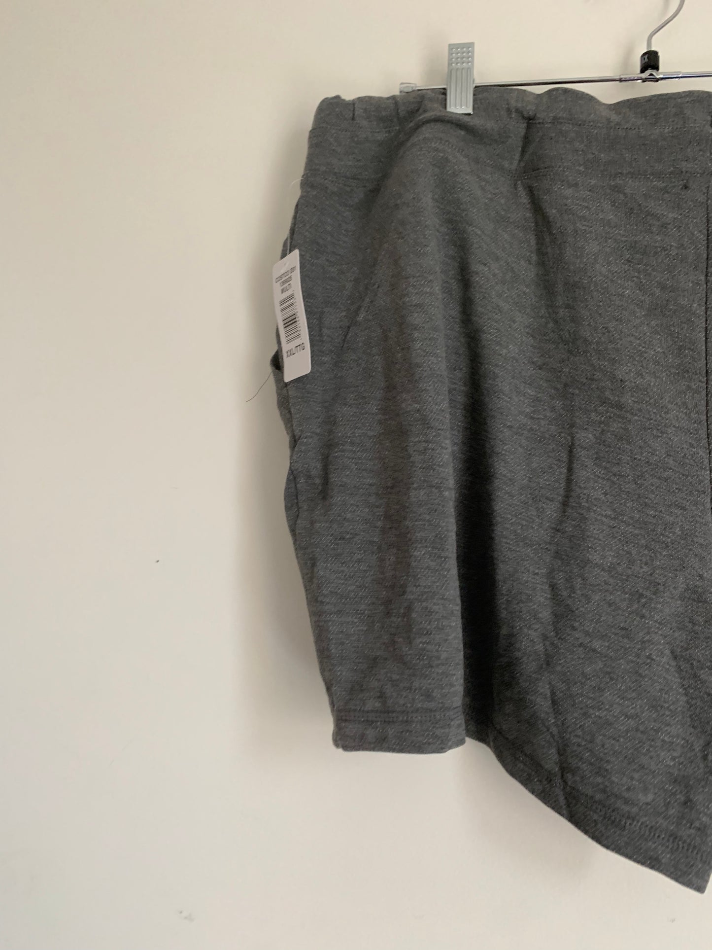 Size XXL Dark Grey Shorts (32 degrees cool)