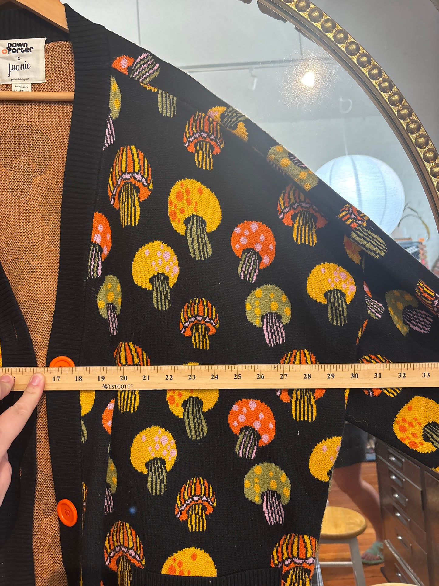 size XXL (generous) black with mushroons Dawn porter x Joanie cardigan - knit thick