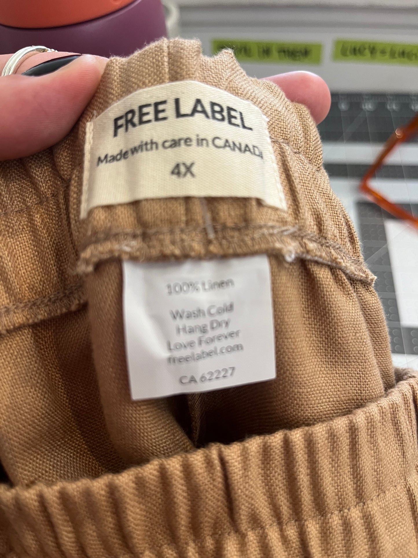 size 4X wheat Free Label LINEN LORETTA SHORT