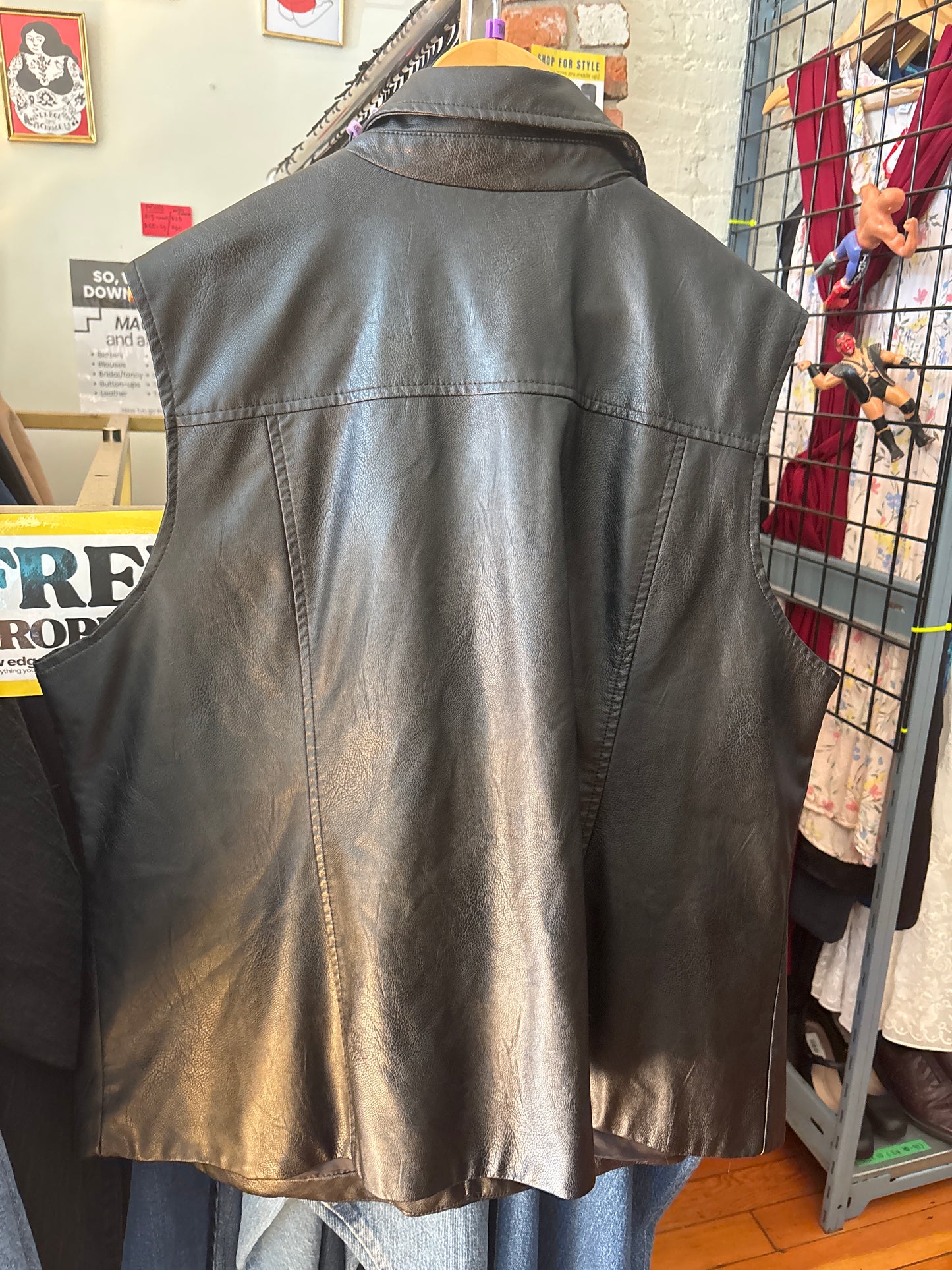 size 3X black PLEATHER Addition Elle vest - moto