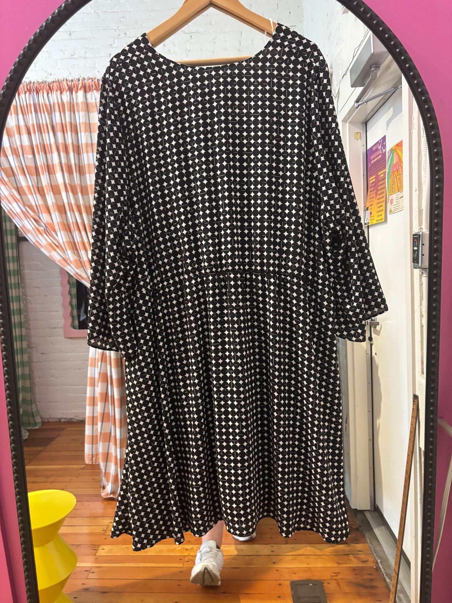 size 5X black white pattern PENN dress - faux wrap