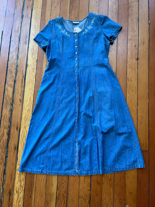 Size 1X Chambray with floral embroidery Vintage Principles Dress