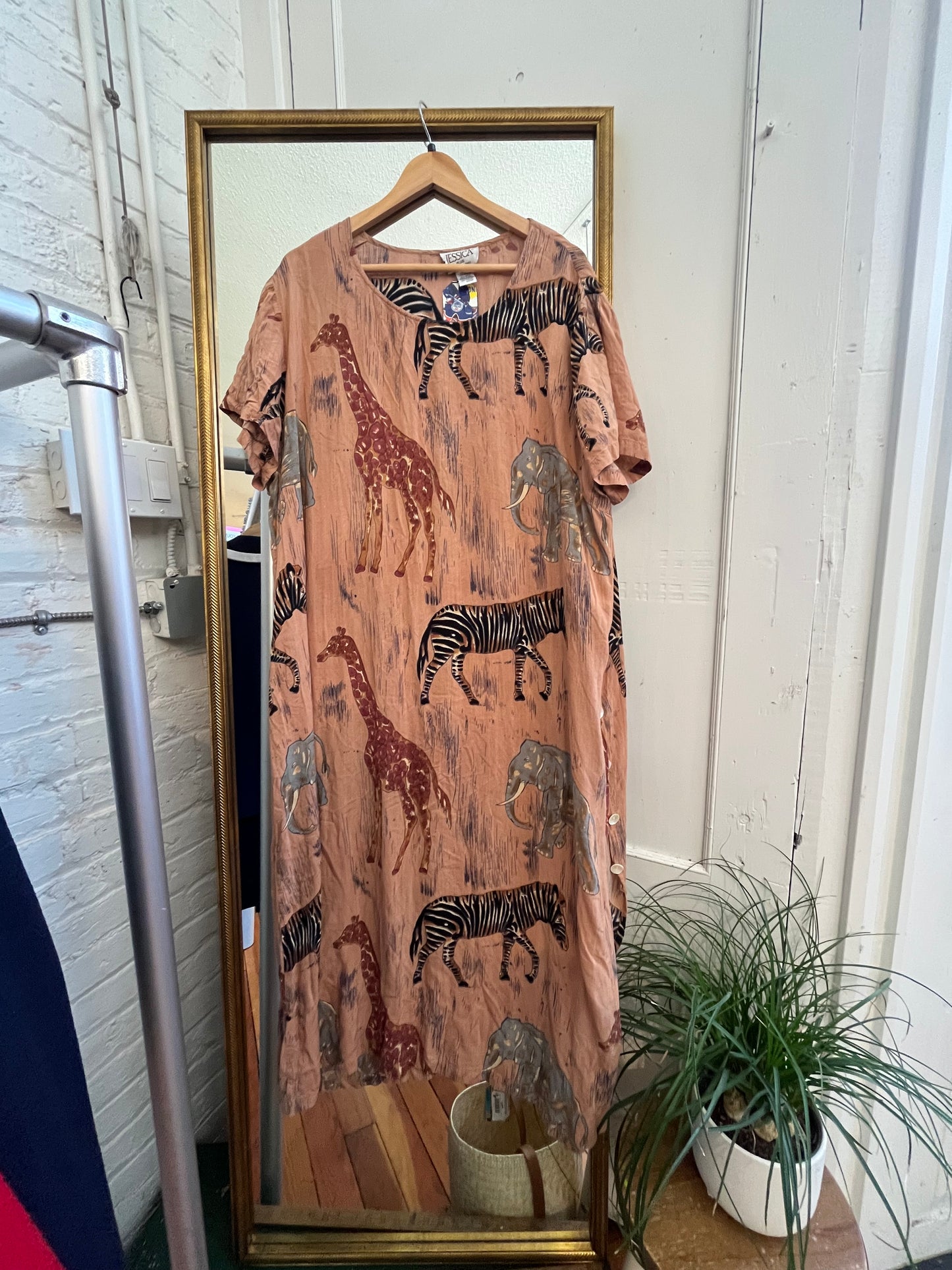 Vintage Rayon Safari Dress abalone buttons up one side Size 20