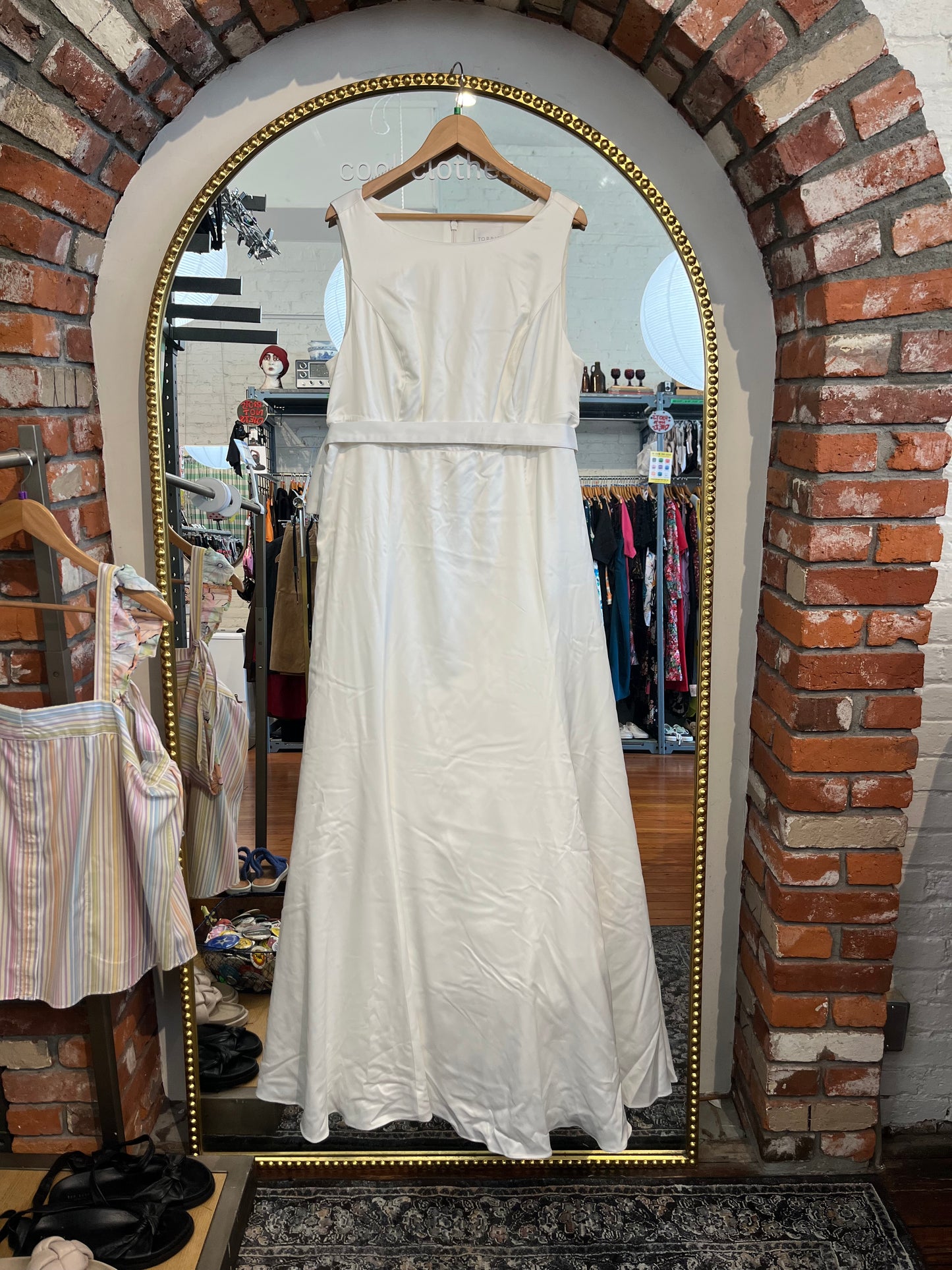 size 16 satin Torrid wedding dress