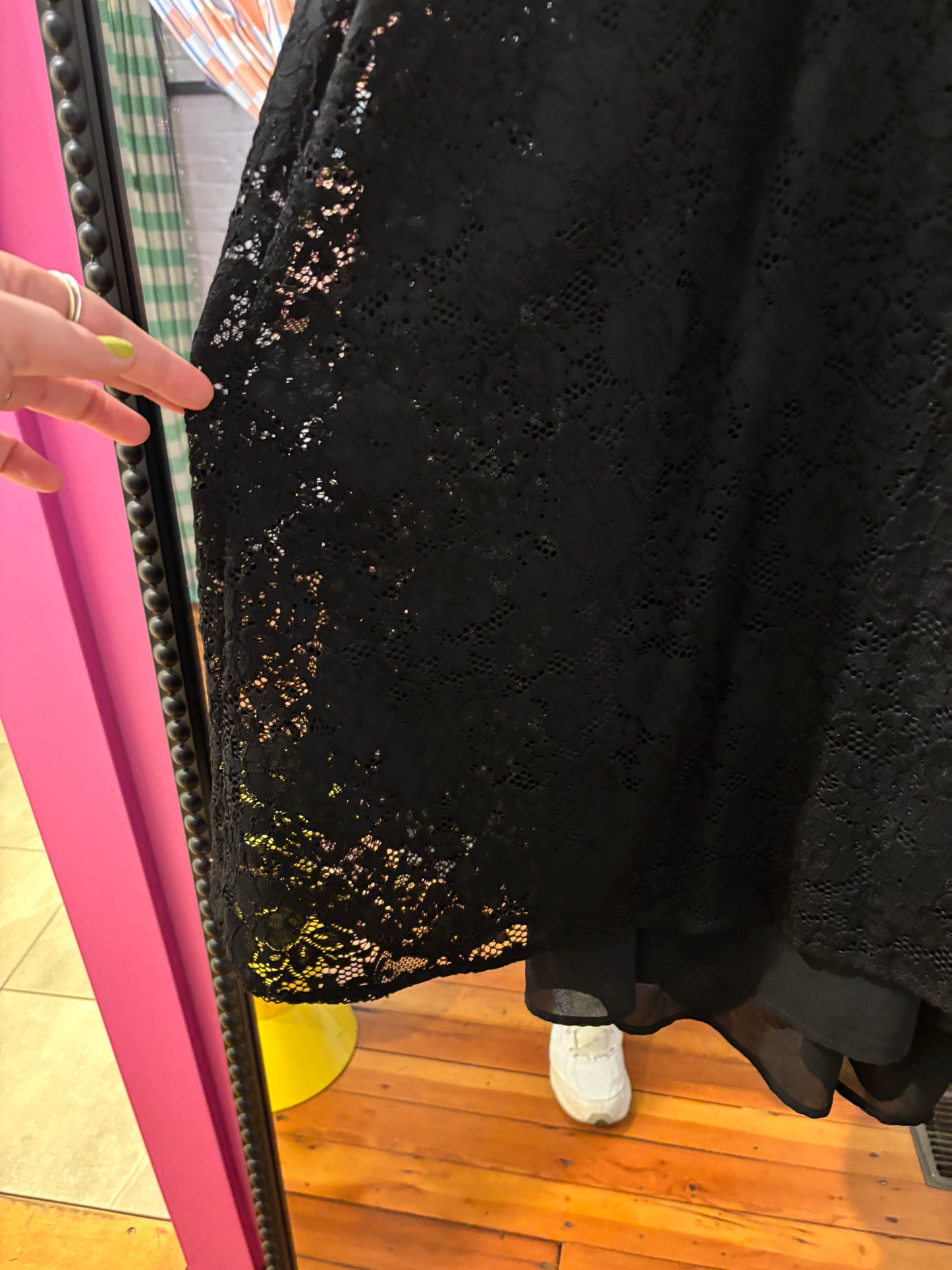 size 5X black lace In Every Story dress - knee