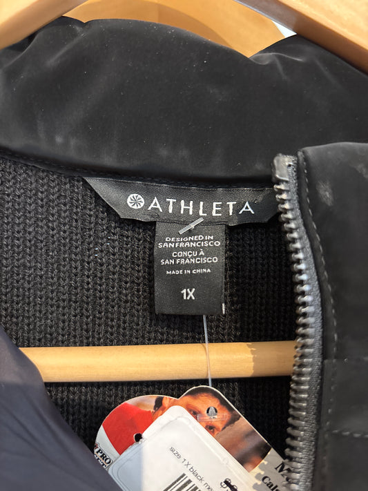 size 1X black merino blend Athleta vest - puffer