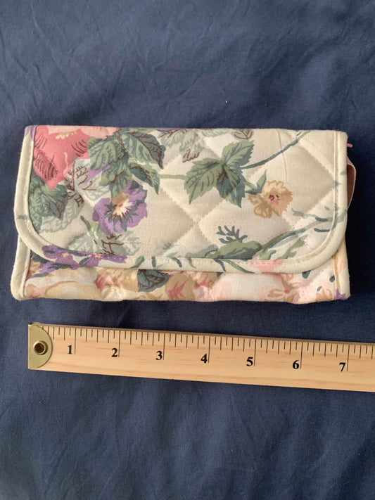 Makeup bag