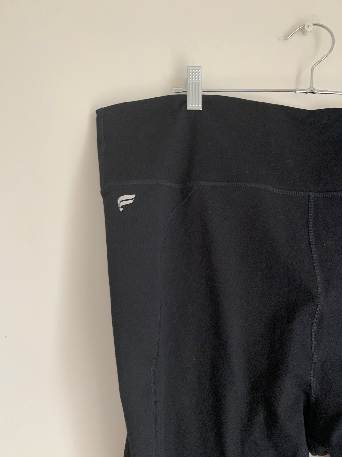 Size 3X Black Fabletics Leggings