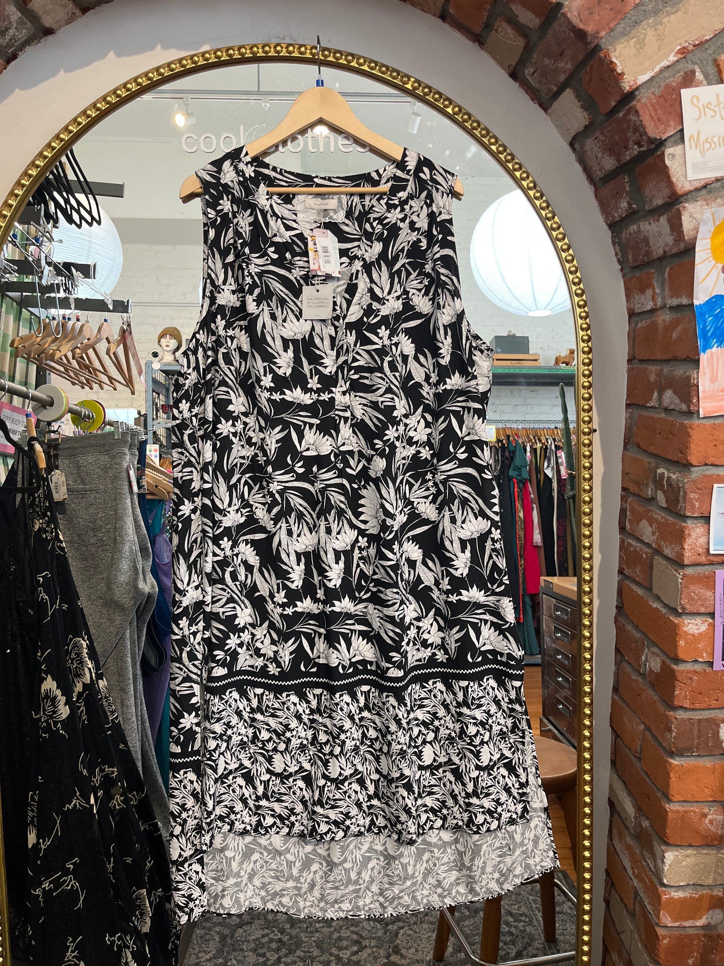size 2/3X black white flowers Cupio dress - long