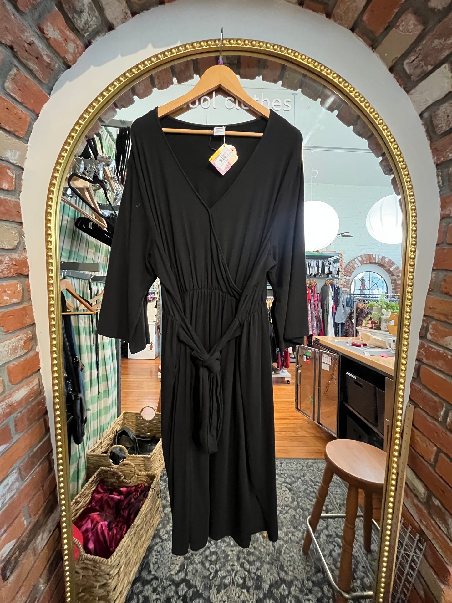 size 3XL  black cotton soft Smash + Tess faux wrap dress - knee