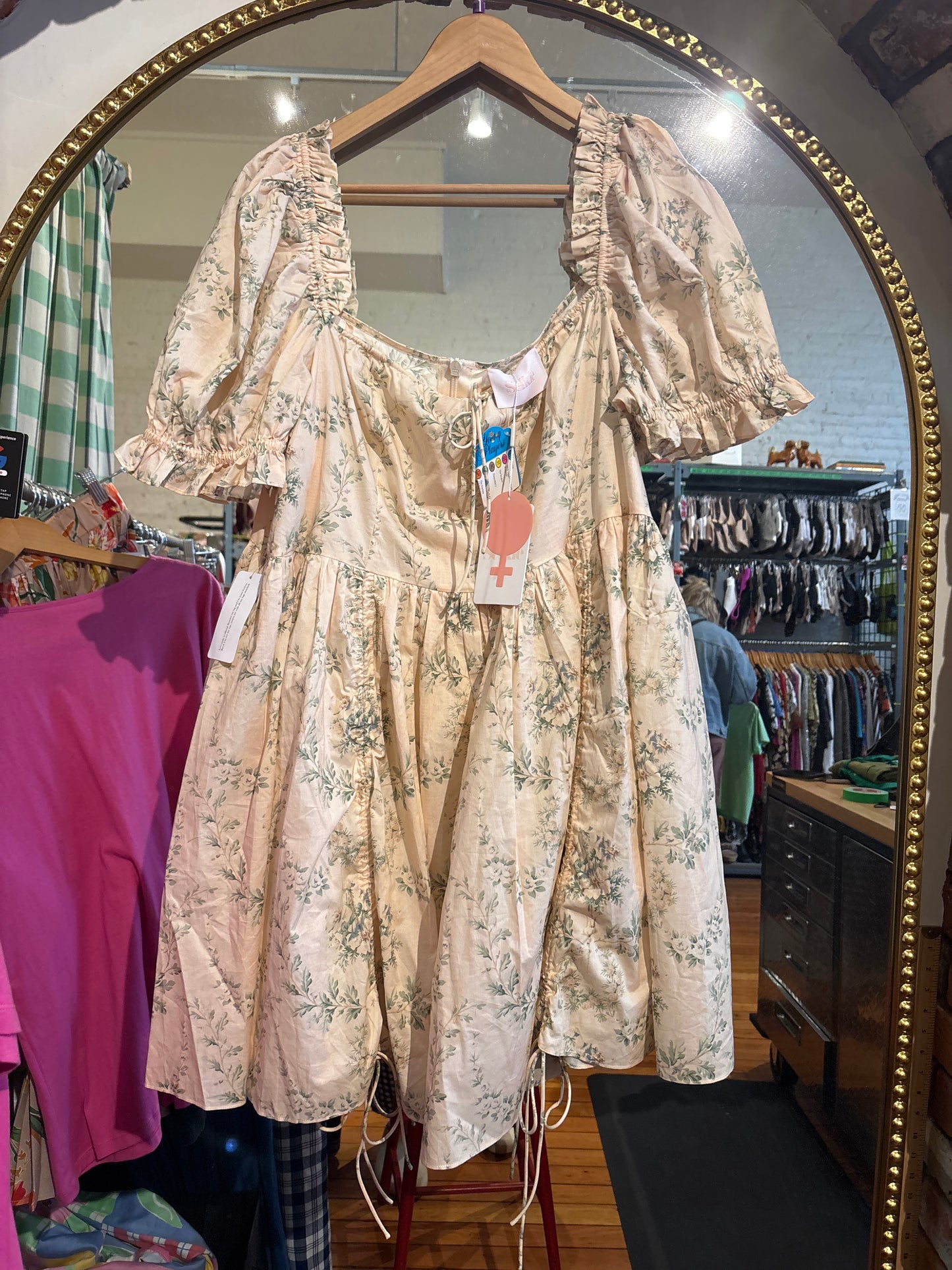 Size 3X green beige floral Selkie dress