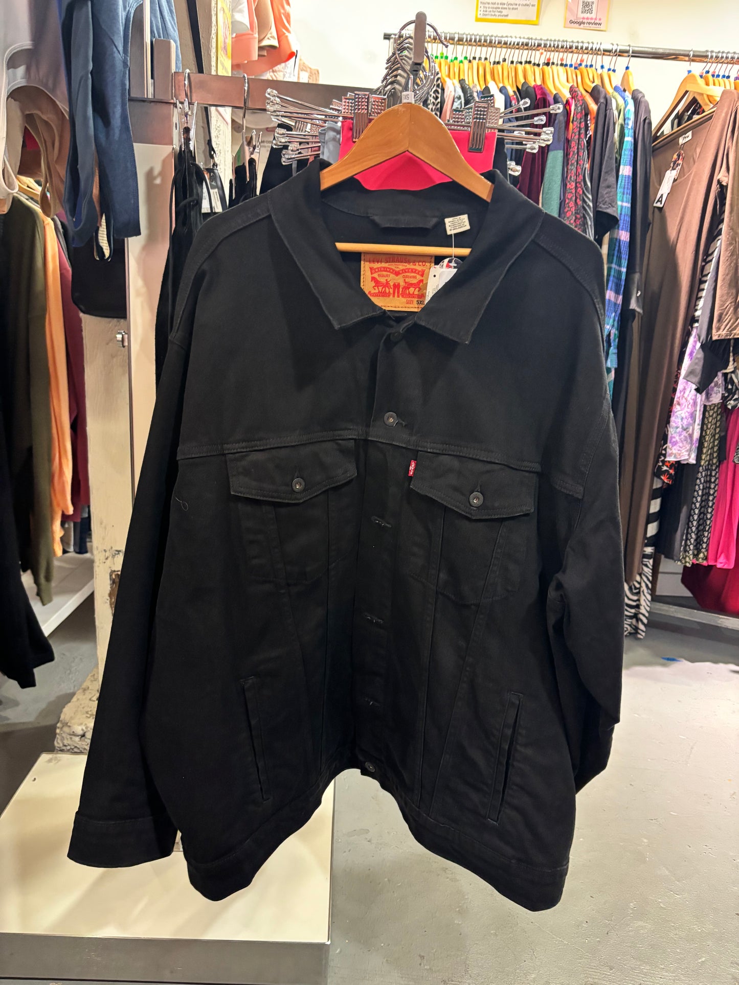 size 5XL black wash COTTON Levis jean jacket