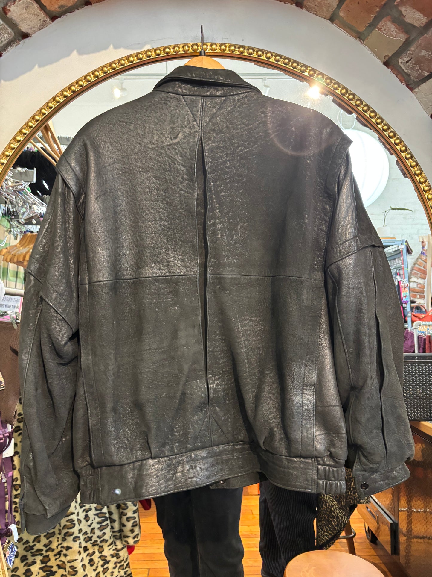 Size 46 tall black leather The Boutique of leathers jacket