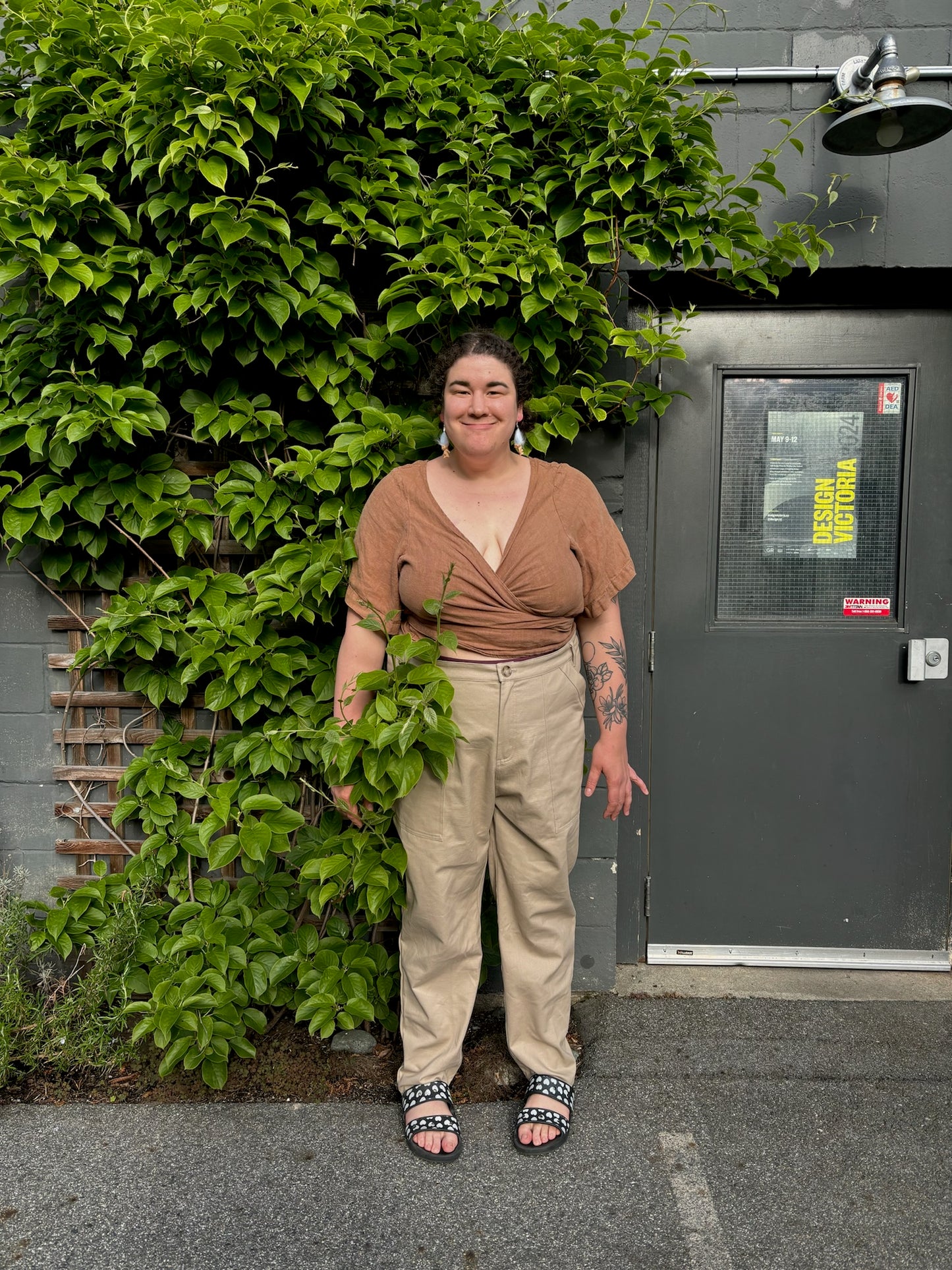 Size XXL brown linen NETTLE Wrap top