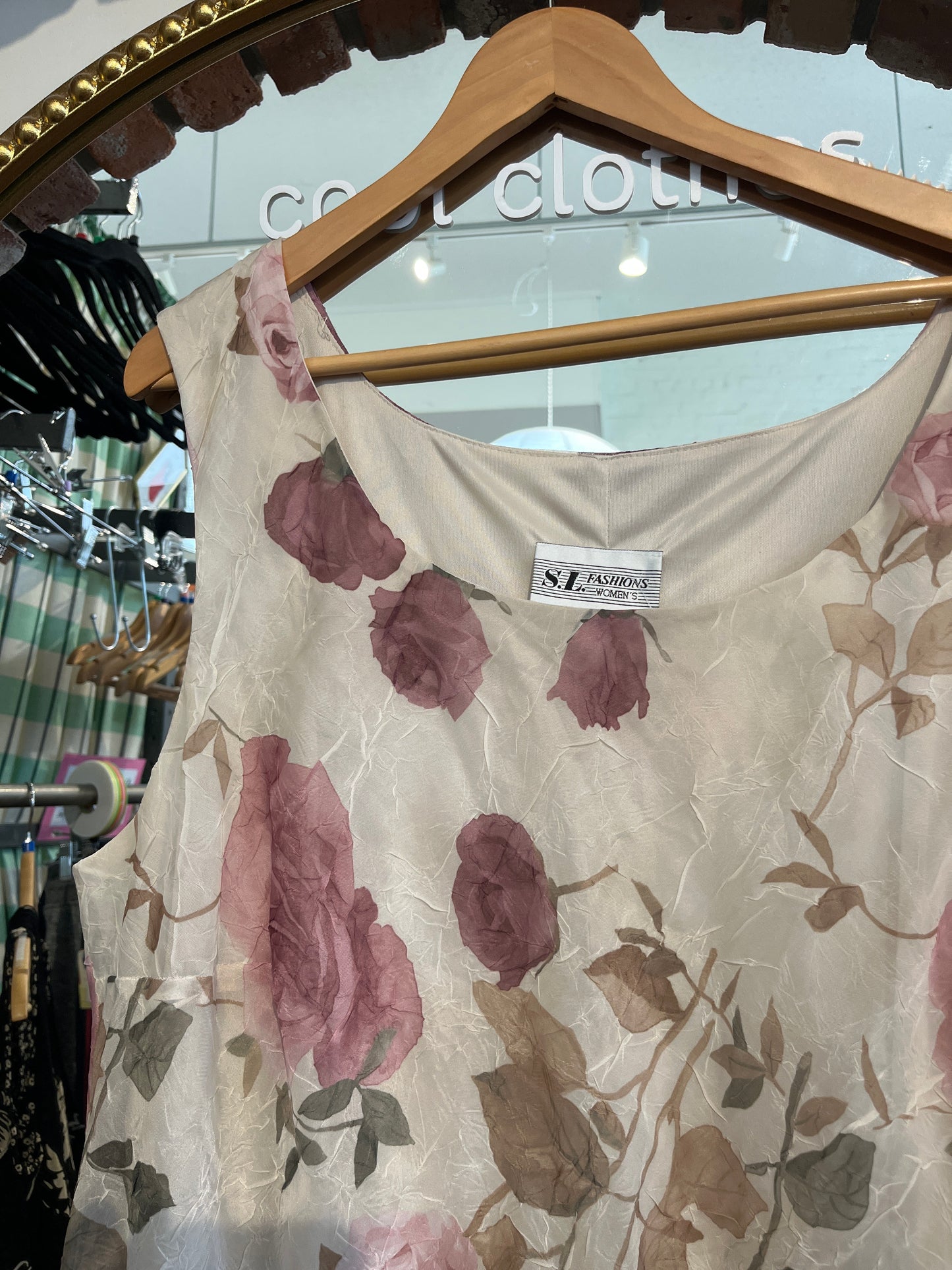 size 3X beige roses VINTAGE S.L Fashion dress - long tiered
