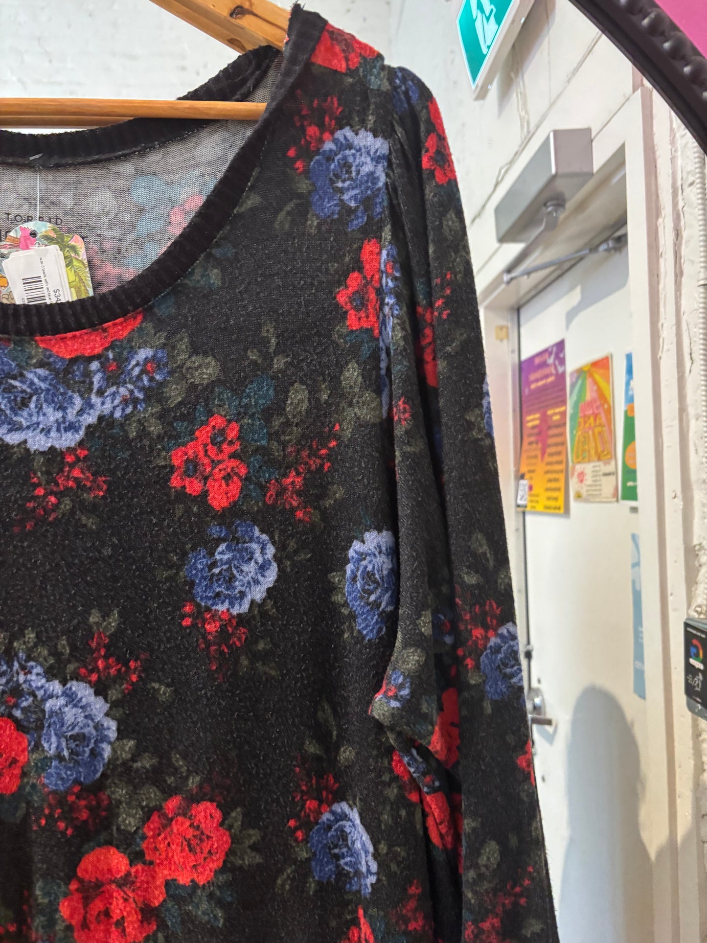 size 3 black with red blue flowers Torrid dress - knee