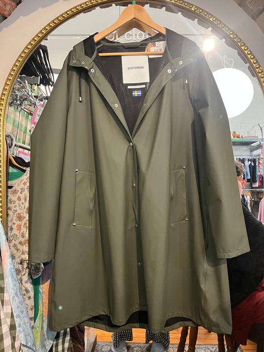 size XXL green waterproof Stutterheim  jacket - rain