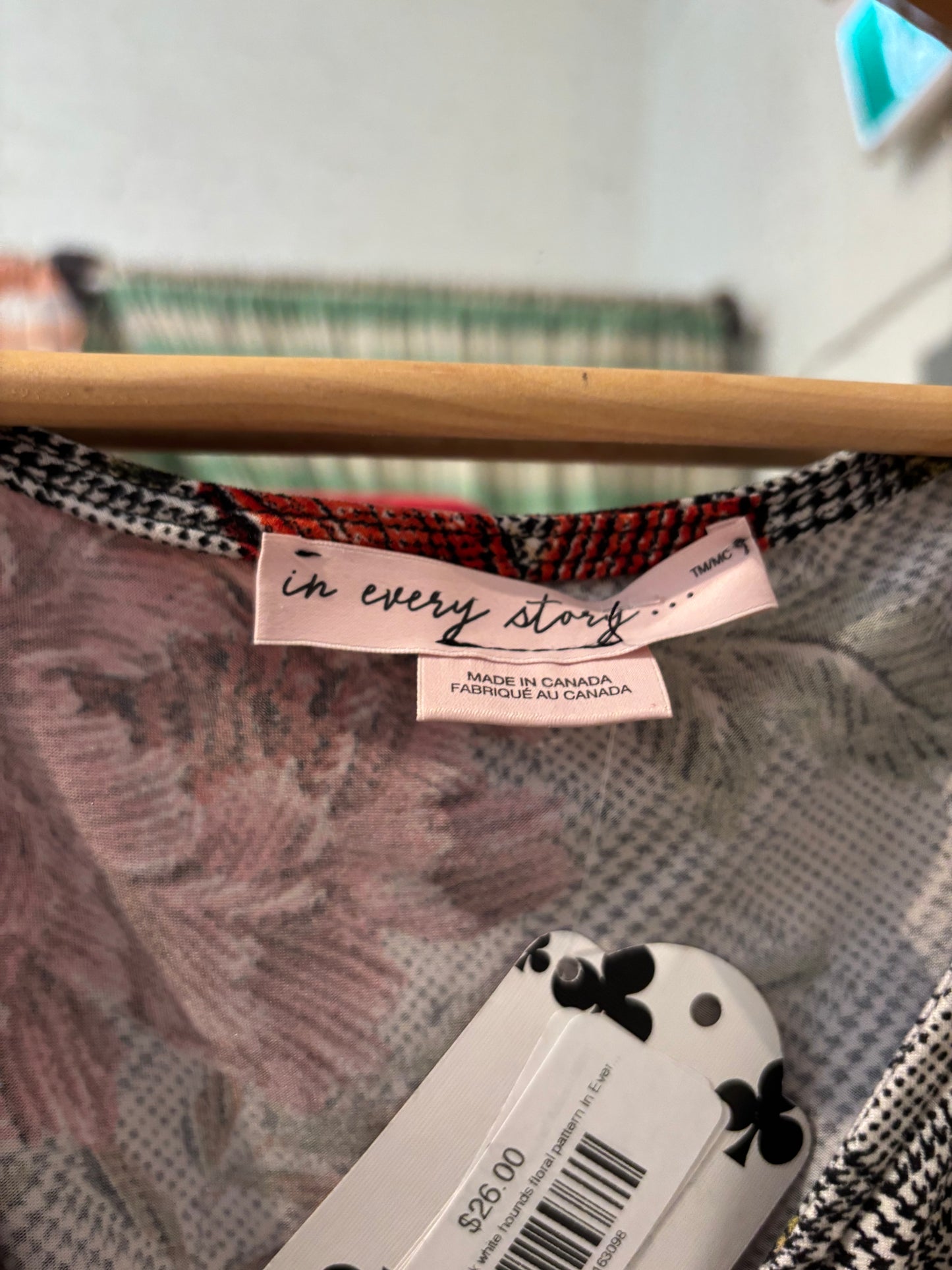 Size X black white hounds floral pattern In Every Story dress - knee