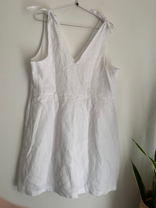 Size 18 White Linen/Cotton Gap Dress