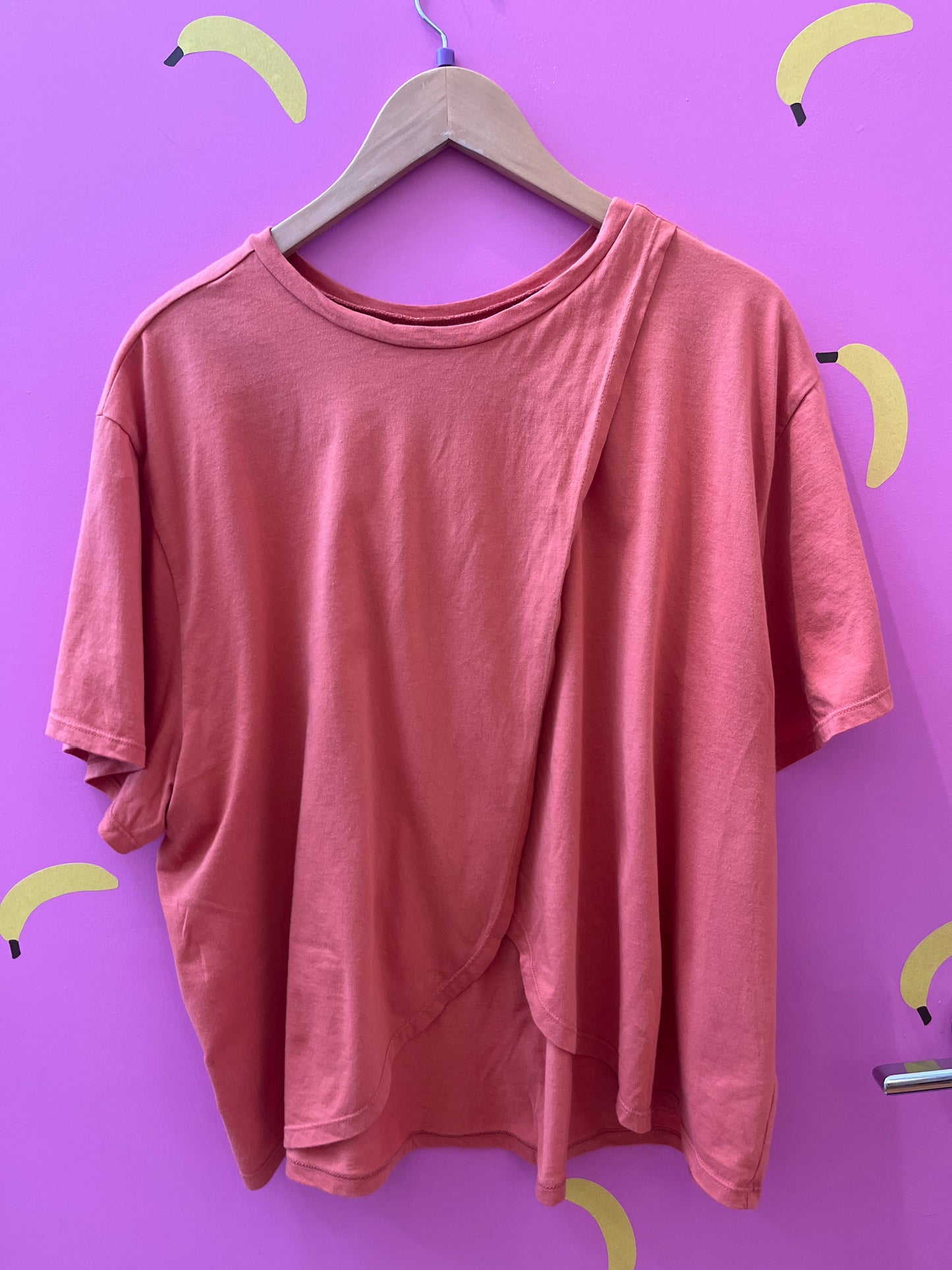 Size 3X orange Free Label top