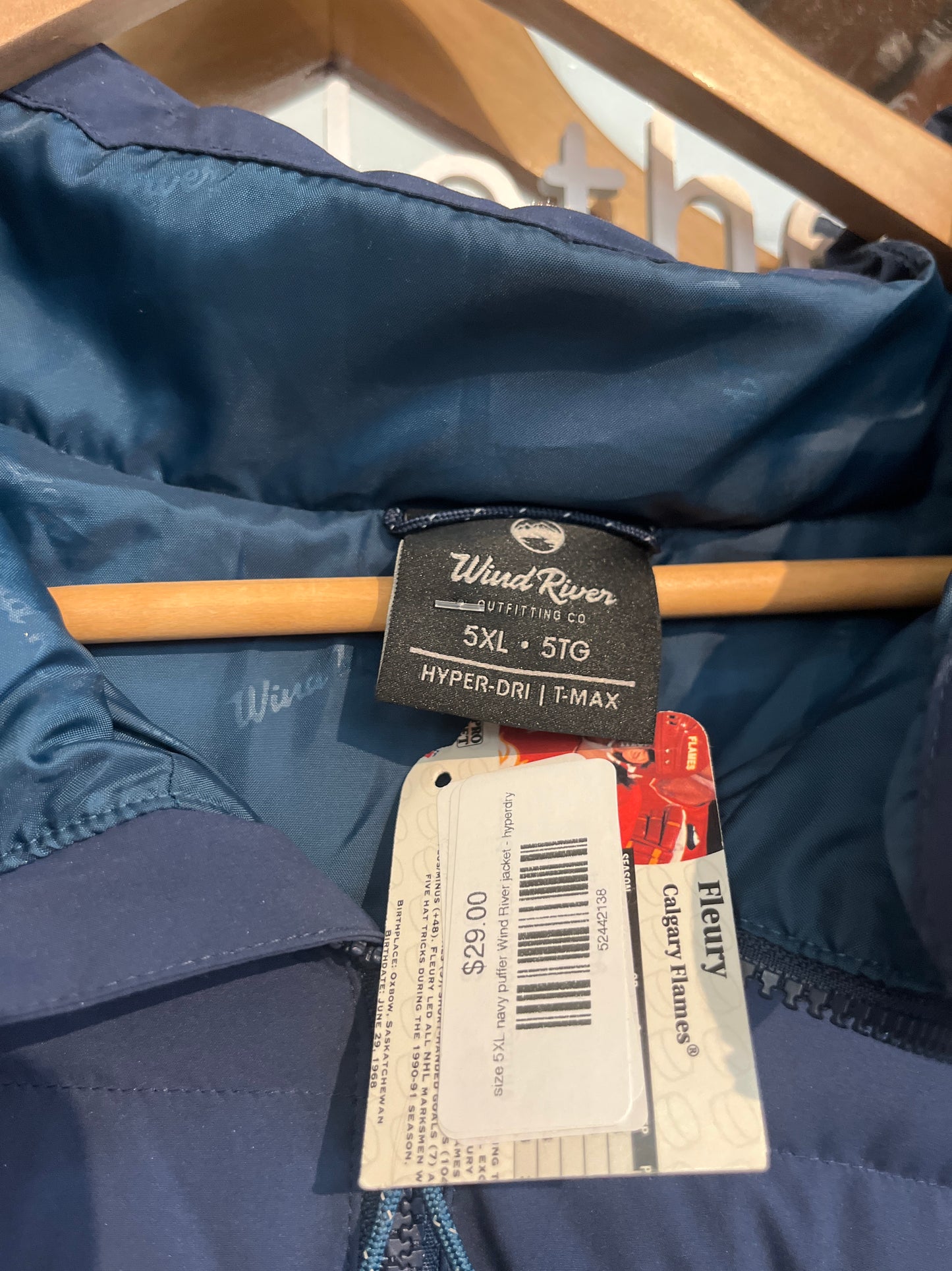 size 5XL navy puffer Wind River jacket - hyperdry