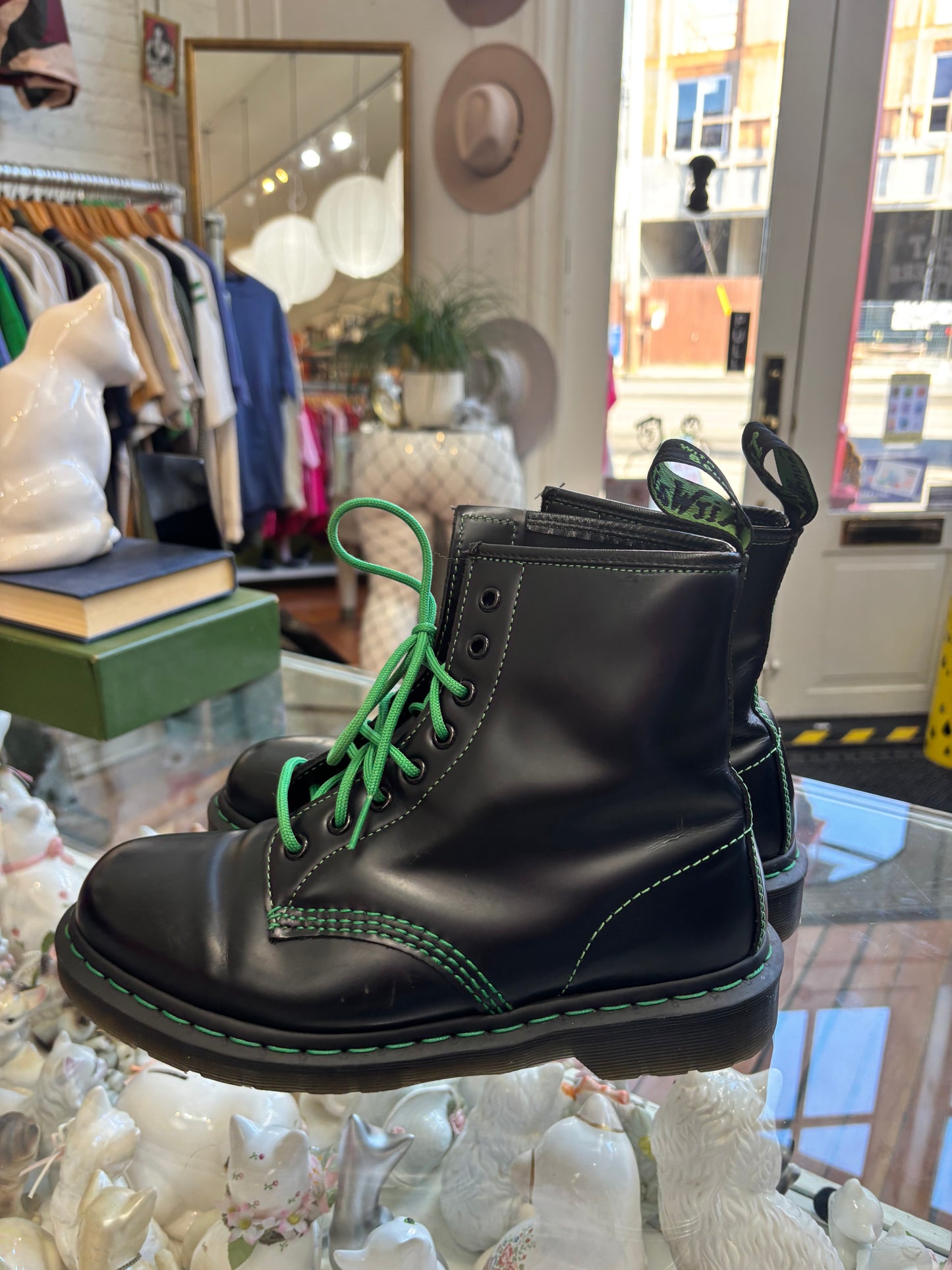 Size 42 Doc Martens 1460 contrast stitch leather boots black with green